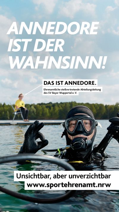 Annedore lebt fürs Tauchen und engagiert sich als stellv. Abteilungsleiterin beim SV Bayer Wuppertal. Das Motiv der Offensive #SPORTEHRENAMT zeigt Annedore im Hintergrund einer Tauchszene.